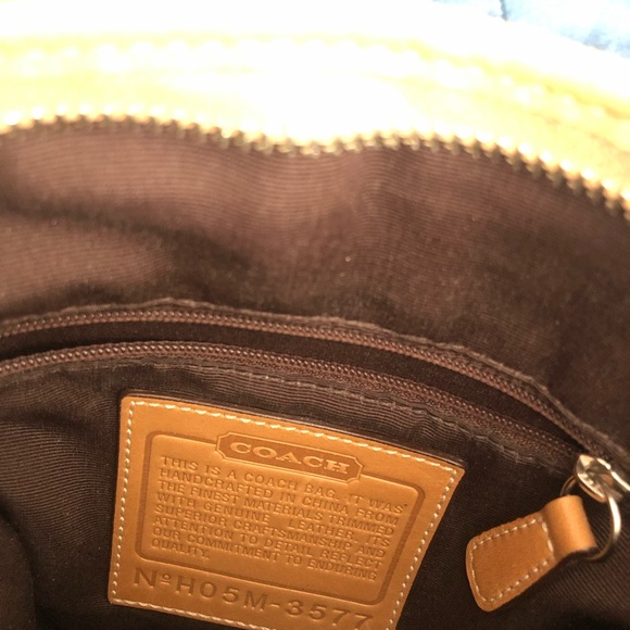 Coach Shoulder Bag - Picture 6 of 6